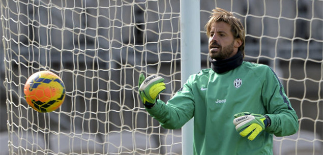 神锋，帕罗特11月2场世预赛打入5球帮助爱尔兰挺进附加赛