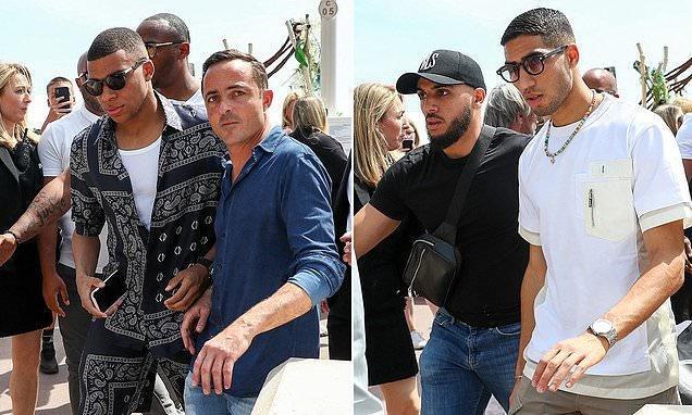 巴萨国王杯大名单：亚马尔、莱万领衔，什琴斯尼病愈回归（巴萨公布国王杯名单：亚马尔、莱万领衔，什琴斯尼病愈复出）