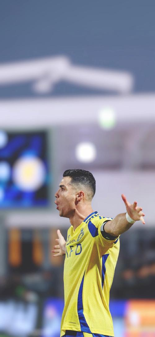 中超第29轮观众人数：成都蓉城主场41242人居首，场均26369人（中超第29轮上座统计：成都蓉城主场41242人领跑，场均26369人）