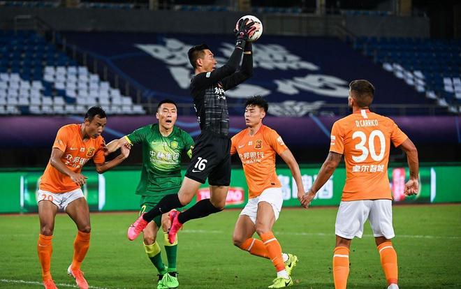 接下来的一个月再进10球，姆巴佩将跃升经典射手榜，仅次于梅西领先C罗