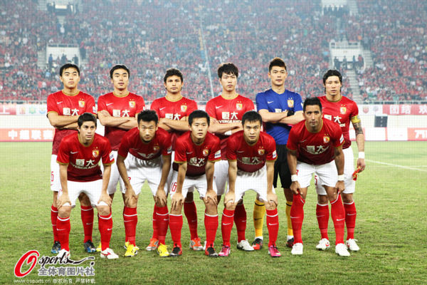 欧冠半场：杜兰、多尔贝格破门，卡拉巴克1-1阿贾克斯