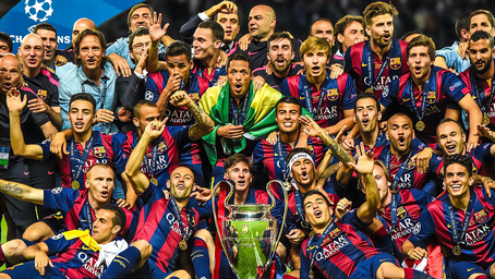 国米4‑0大胜科莫，一举登顶意甲积分榜（国际米兰4-0横扫科莫，跃居意甲榜首）