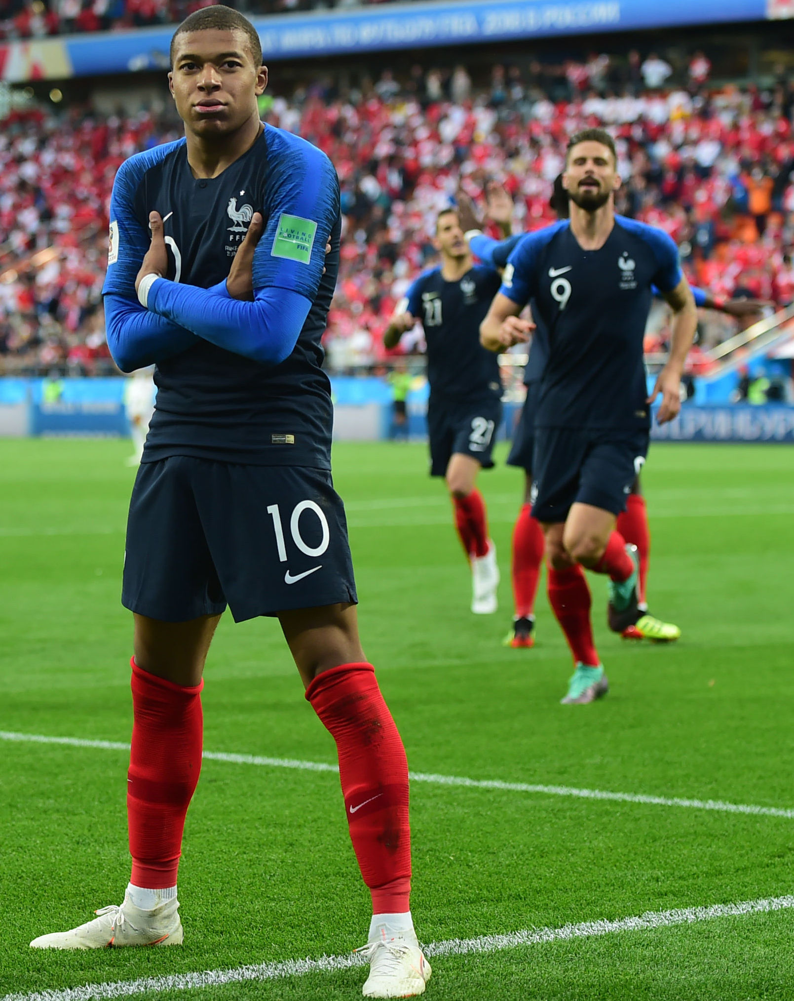 李国旭：满意球队中超首个赛季的表现，未来会不断努力、进步