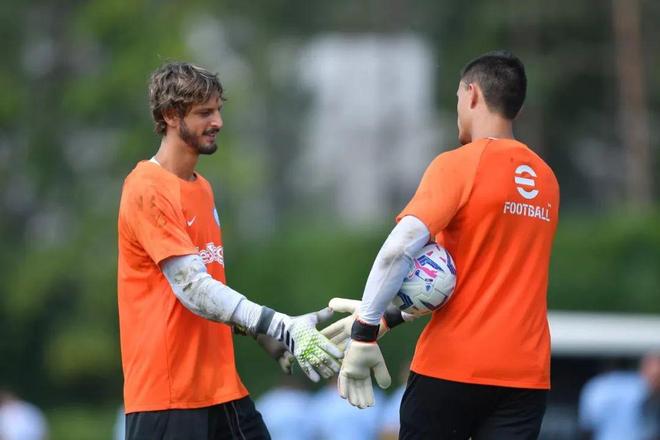 下半场3分钟内为巴萨反超比分，孔德职业生涯首次梅开二度