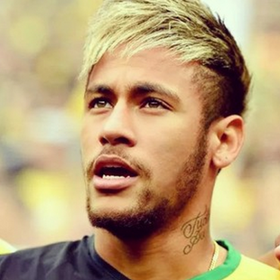 英超半场：穆里略破门，热苏斯进球被吹，森林1-0利物浦（英超半场战报：穆里略建功，热苏斯进球被判无效，森林暂时1-0领先利物浦）