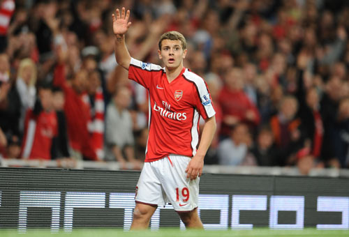 欧冠半场：马杜埃凯破门，因卡皮耶中柱，阿森纳1-0布鲁日（欧冠半场战报：马杜埃凯建功，因卡皮耶中框，阿森纳暂1-0领先布鲁日）