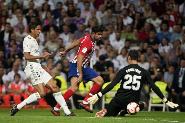 意媒：国米和米兰想签马里奥-希拉，拉齐奥给球员估价3500万