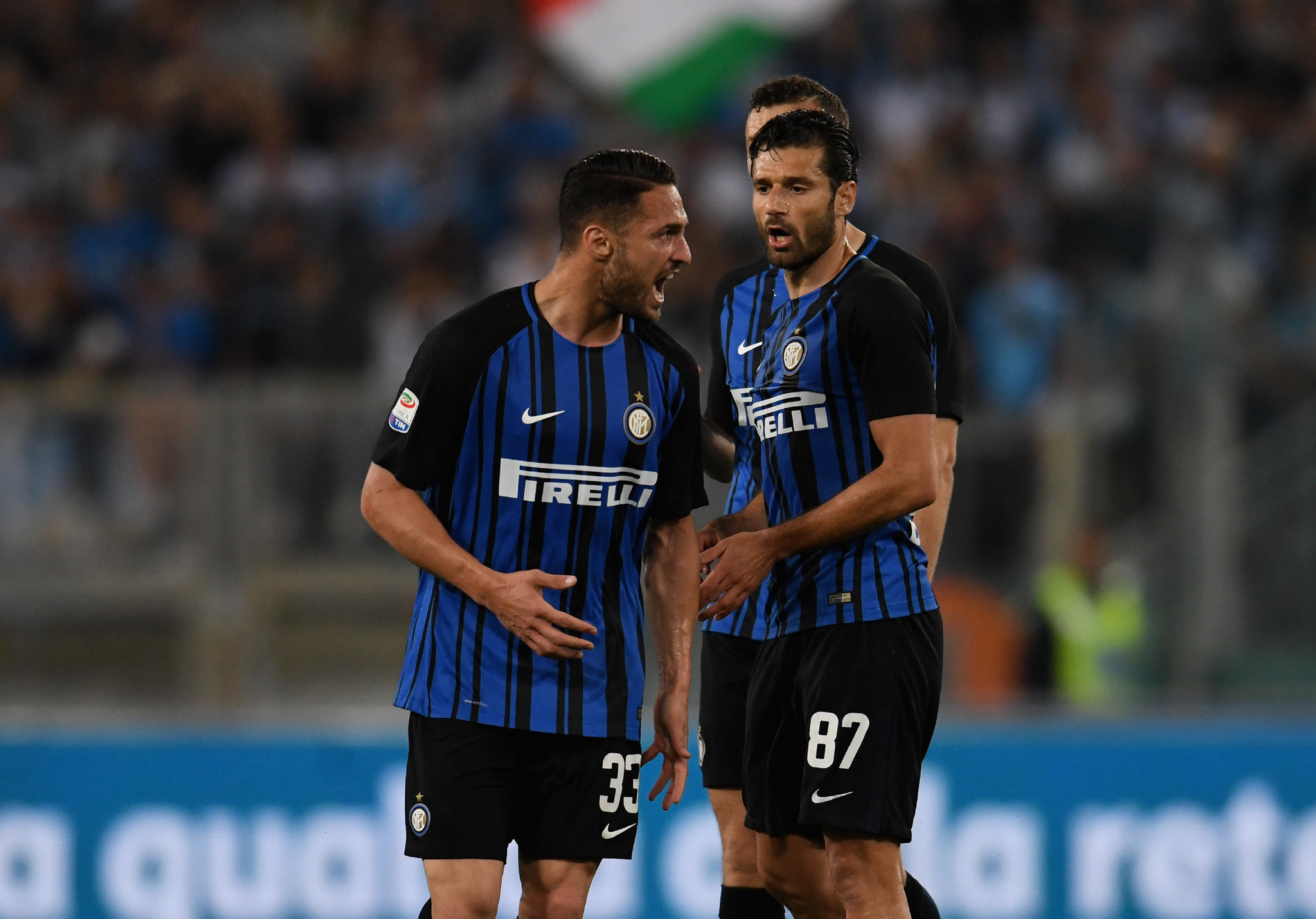 雷迪克：对面的三分把我们打爆了，但我很满意队员的拼搏精神