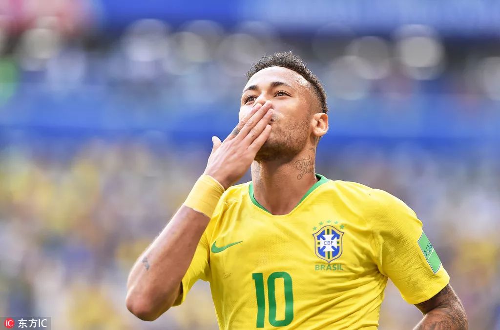 多特vs比利亚雷亚尔：阿德耶米、安塞尔米诺、帕尔特伊出战