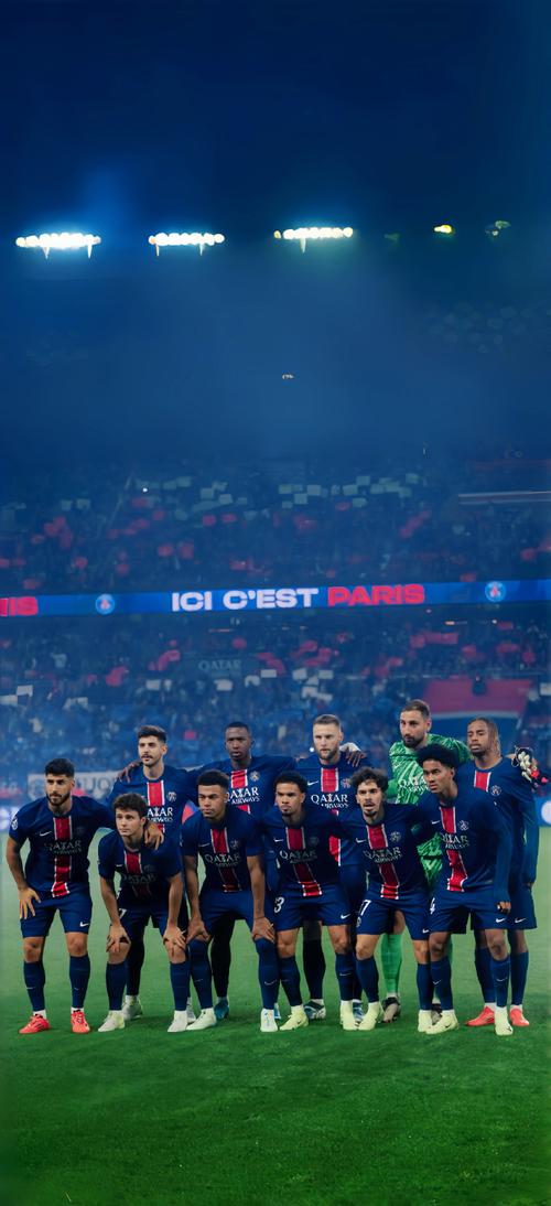 看完曼联vs埃弗顿中b费的触球集锦，拉爵还是把他卖了吧