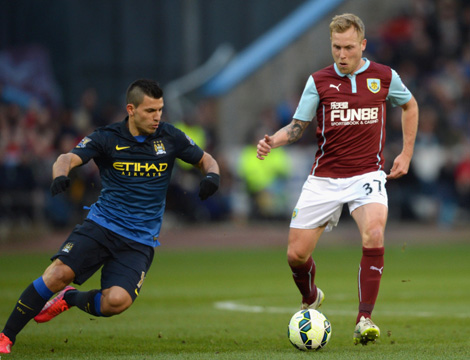 英超战报：桑切斯屡献神扑，切尔西0-0闷平伯恩茅斯（英超快讯：桑切斯神勇救险，切尔西0-0客平伯恩茅斯）