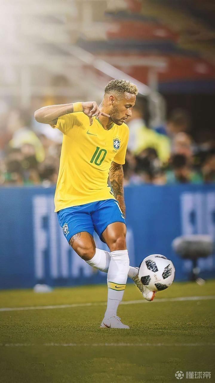 伯爵宫梦碎？切尔西站在球场抉择的十字路口（伯爵宫梦想搁浅？切尔西抵达球场取舍的分岔口）